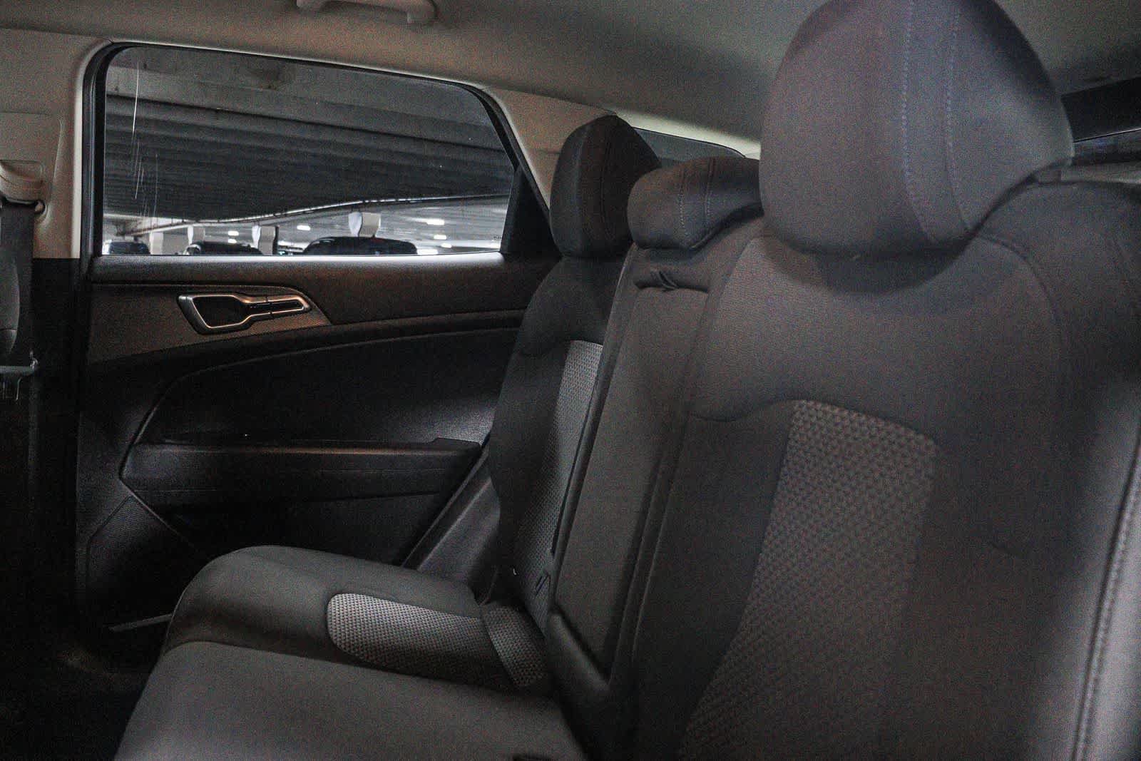 Used 2023 Kia Sportage LX AWD/4WD image 18