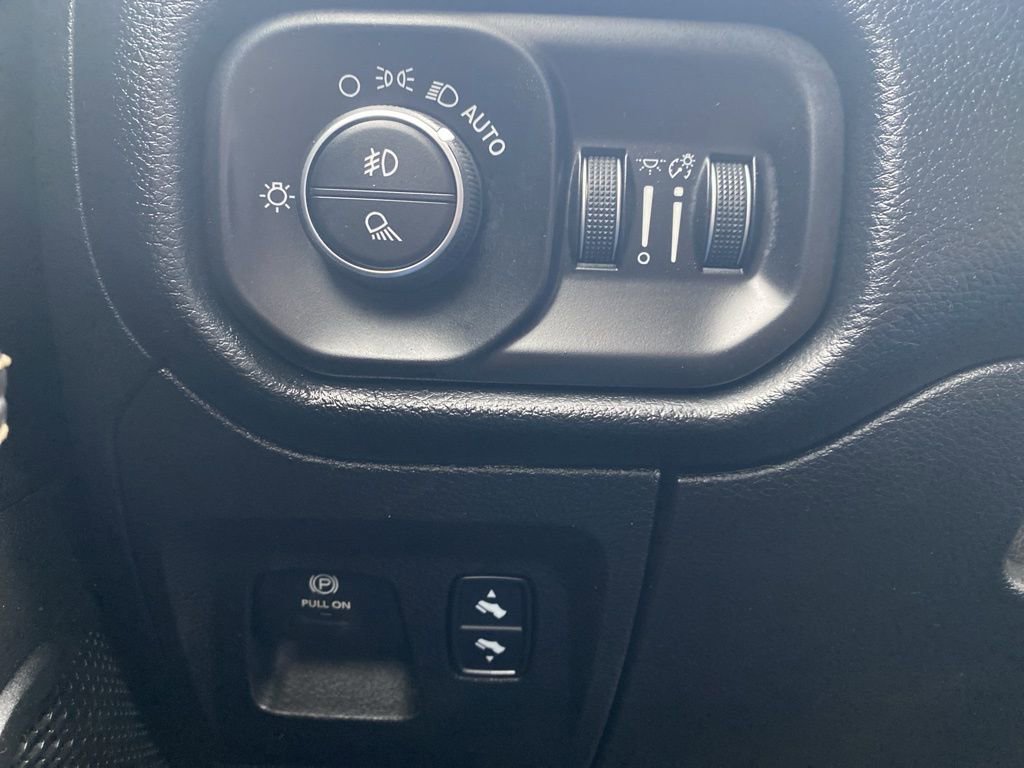 Used 2019 RAM 1500 Sport w/ Level 2 Equipment Group image 32