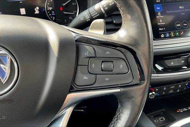 Used 2024 Buick Enclave Premium image 23