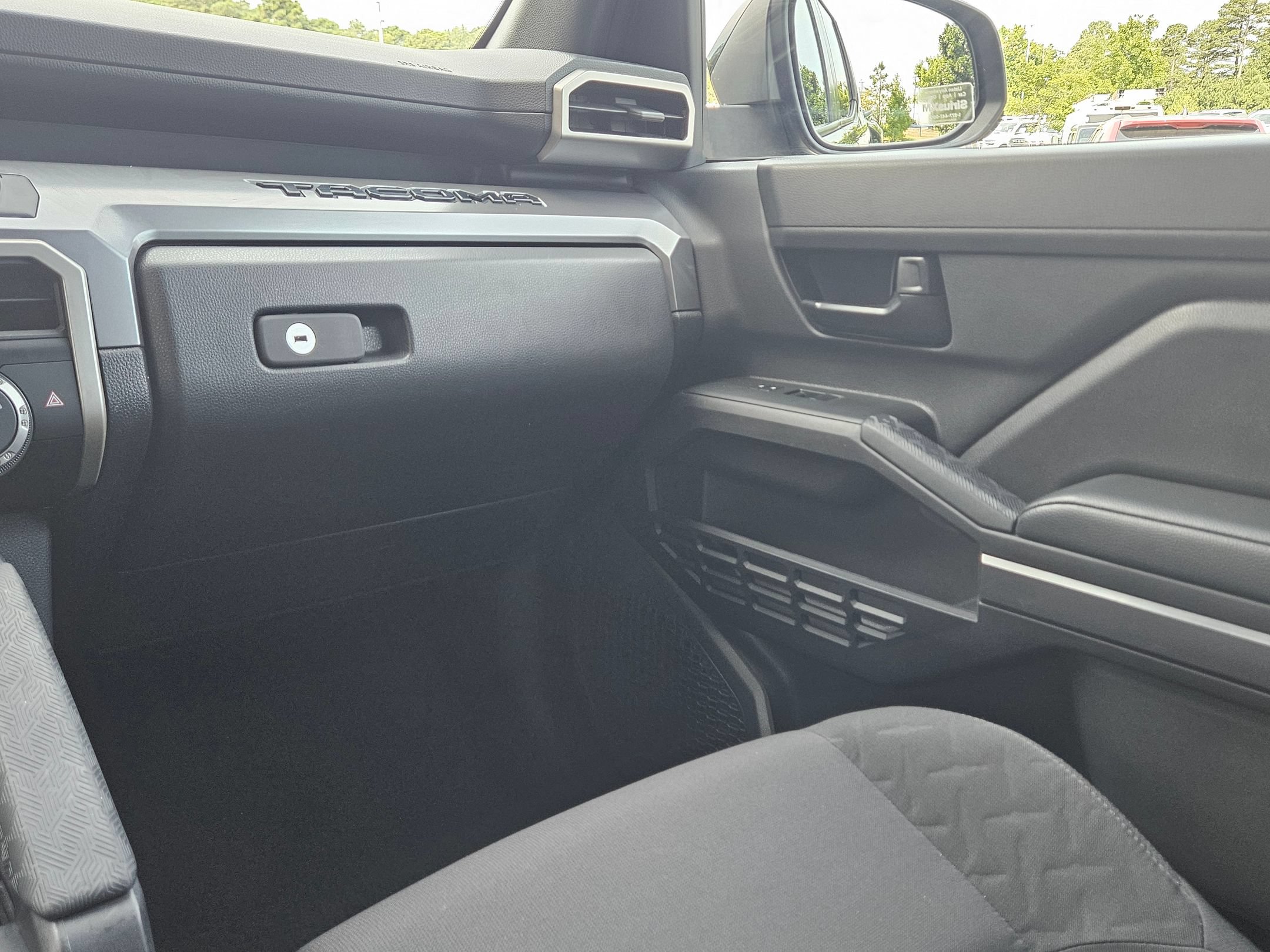 Used 2024 Toyota Tacoma SR5 RWD image 11