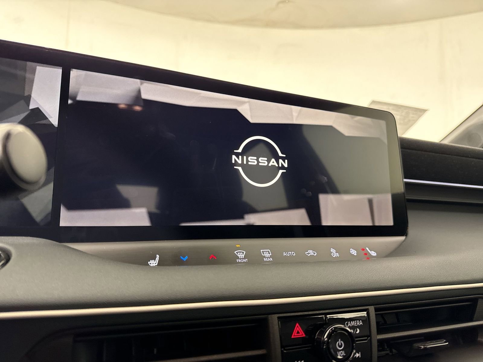 New 2026 Nissan Leaf SV+ w/ Floor Mat Package (SV+) image 7