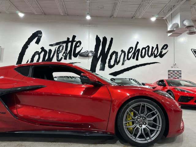 Used 2024 Chevrolet Corvette Z06 RWD image 5