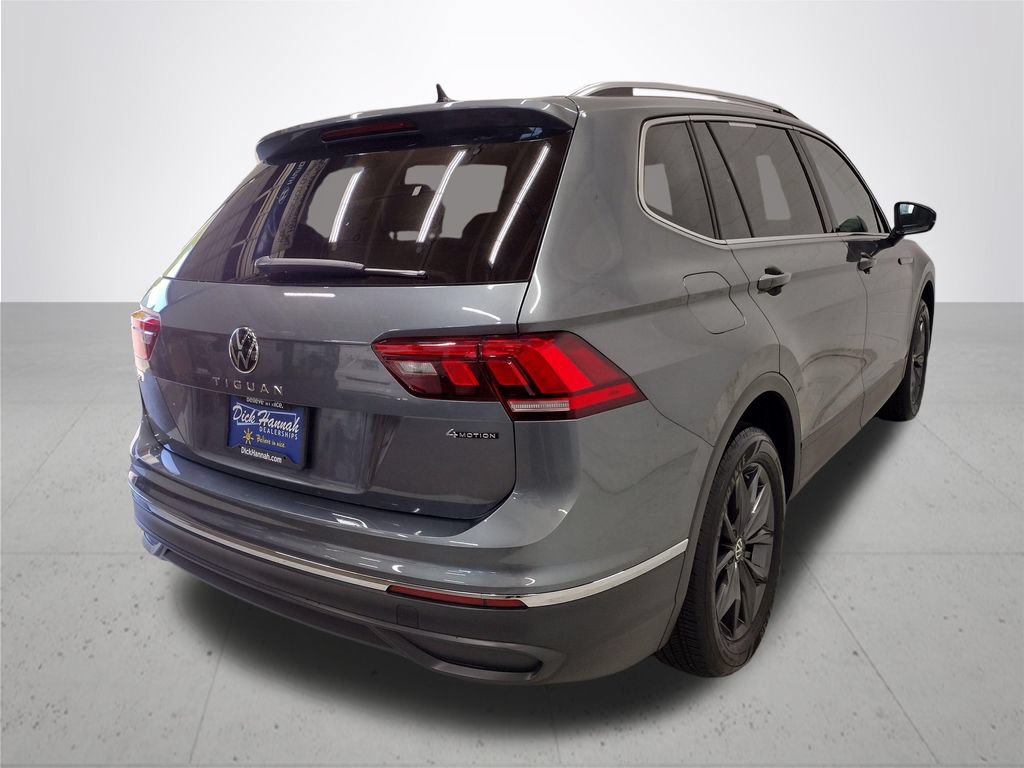 Used 2023 Volkswagen Tiguan SE AWD/4WD image 14