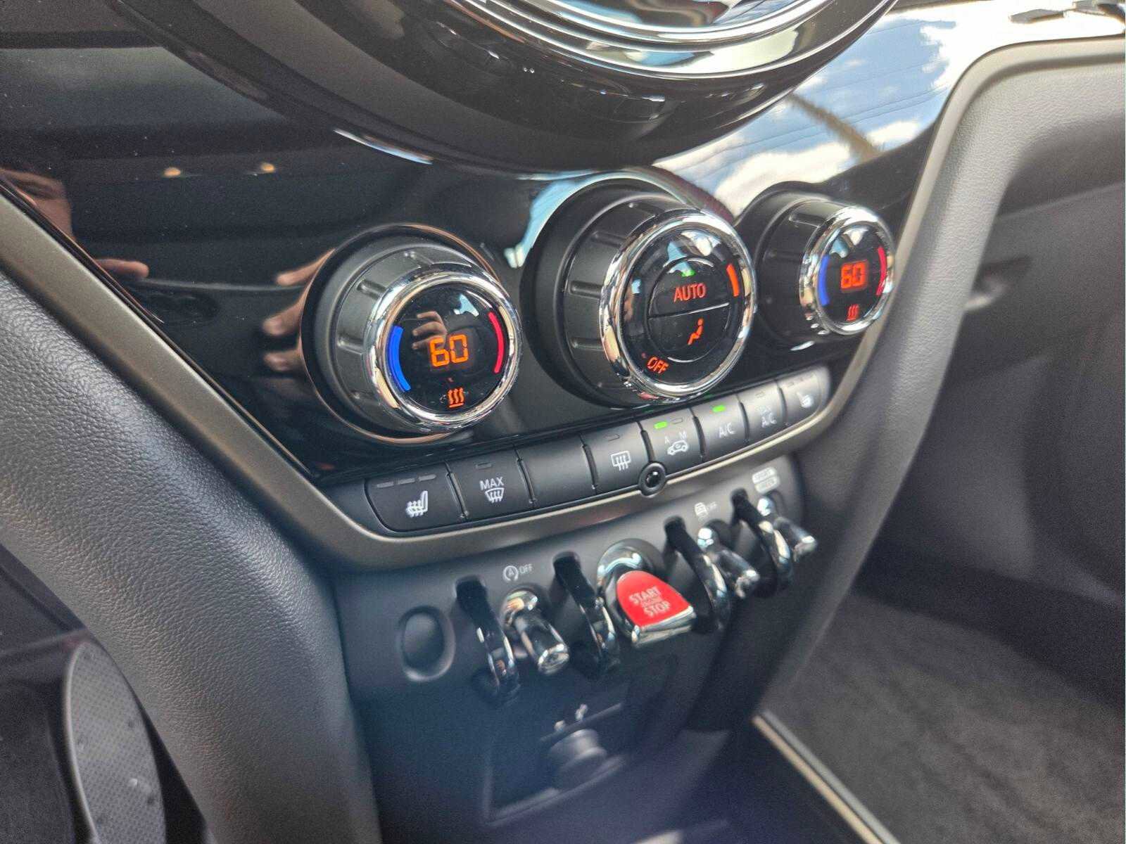 Certified 2024 MINI Cooper Countryman S FWD image 25