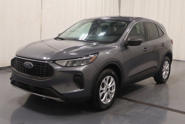 Used 2023 Ford Escape Active w/ Tech Pack #1 image 5
