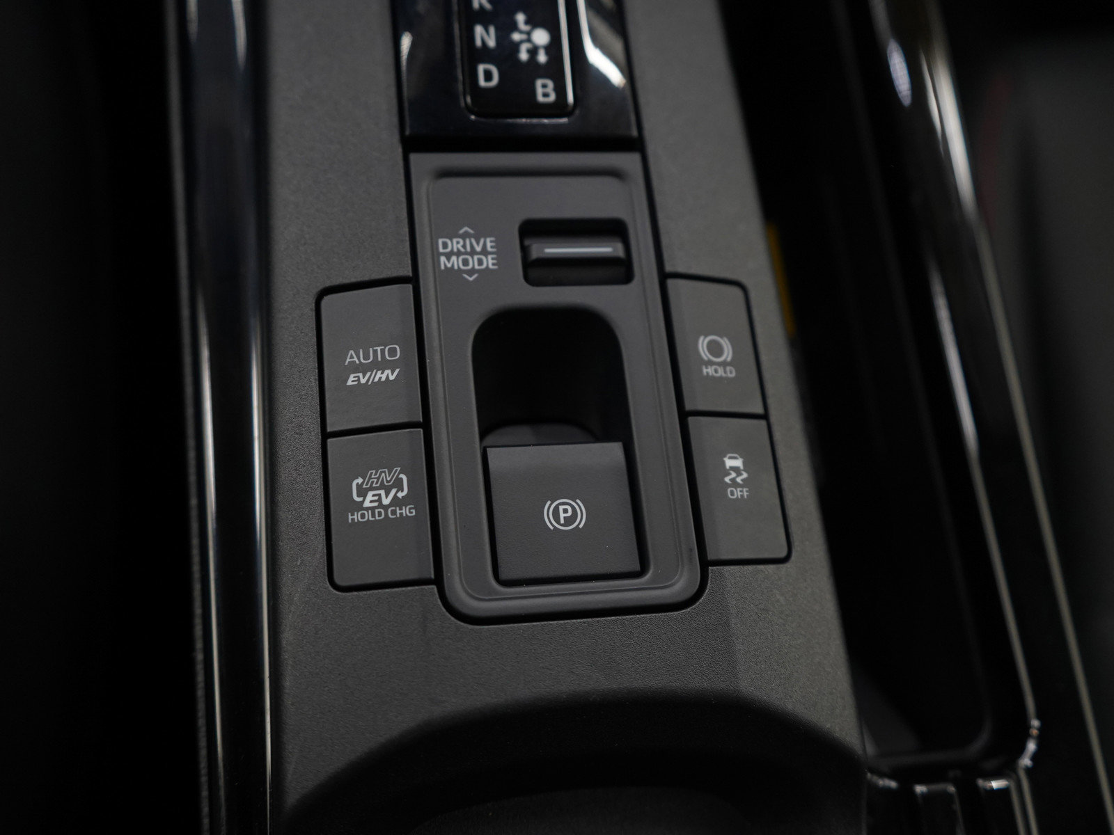 Used 2025 Toyota Prius Plug-In Hybrid image 23