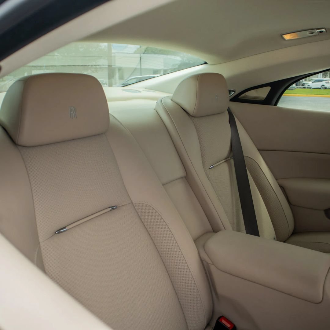Used 2019 Rolls-Royce Wraith RWD image 28