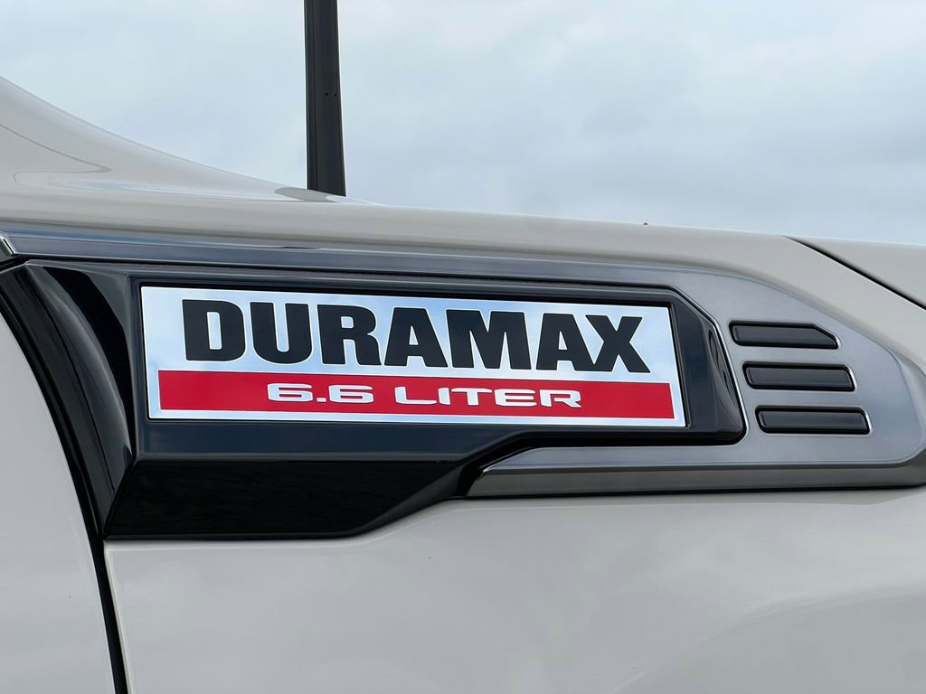 New 2026 GMC Sierra 2500 AT4 w/ AT4 Premium Plus Package image 2