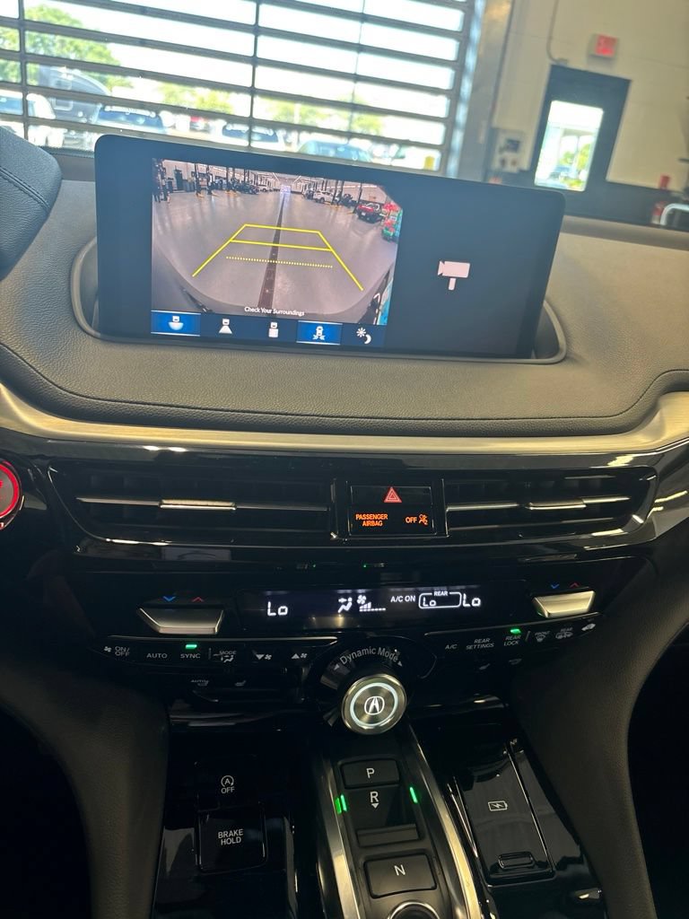 Used 2024 Acura MDX FWD image 10
