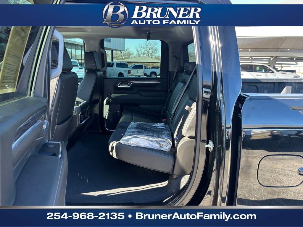 Used 2024 Chevrolet Silverado 3500 LTZ w/ LTZ Convenience Package image 14