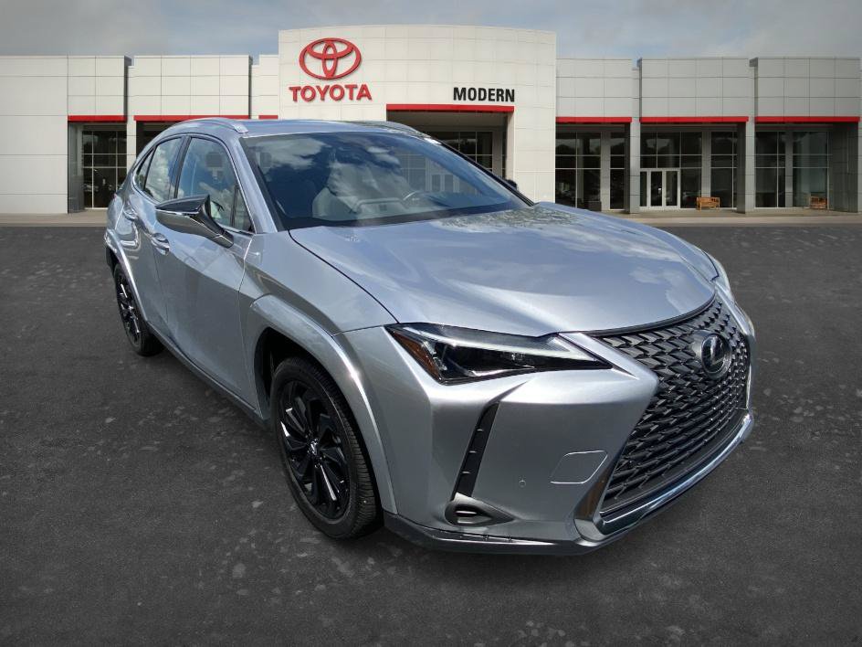 Used 2025 Lexus UX 300h FWD image 3