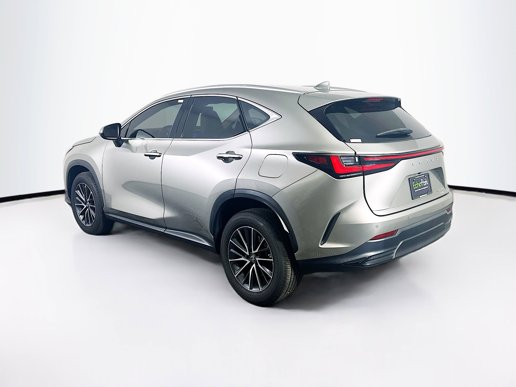 Used 2023 Lexus NX 350 AWD image 5