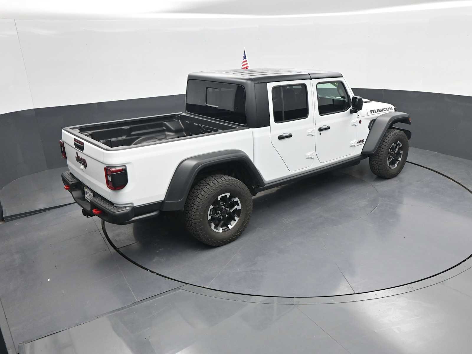 Used 2026 Jeep Gladiator Rubicon AWD/4WD image 34