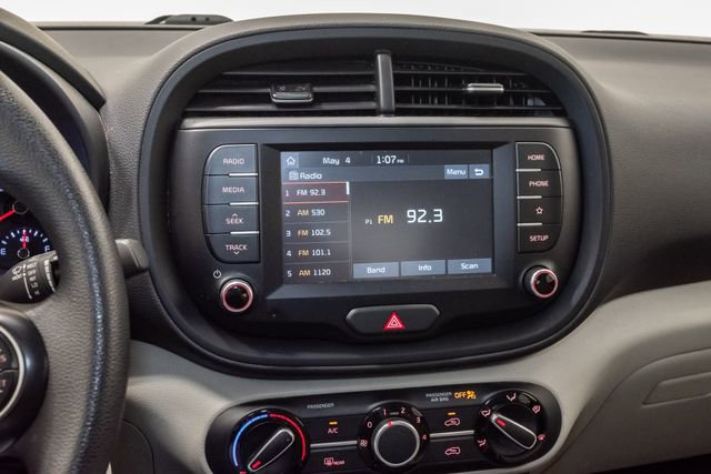 Used 2020 Kia Soul S FWD image 16