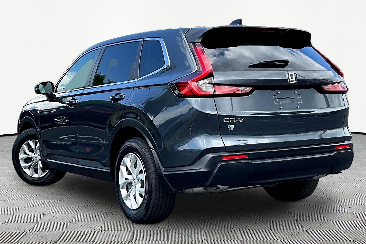 Used 2026 Honda CR-V LX image 4