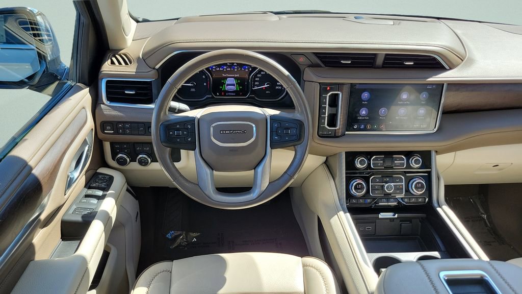 Used 2021 GMC Yukon Denali image 15