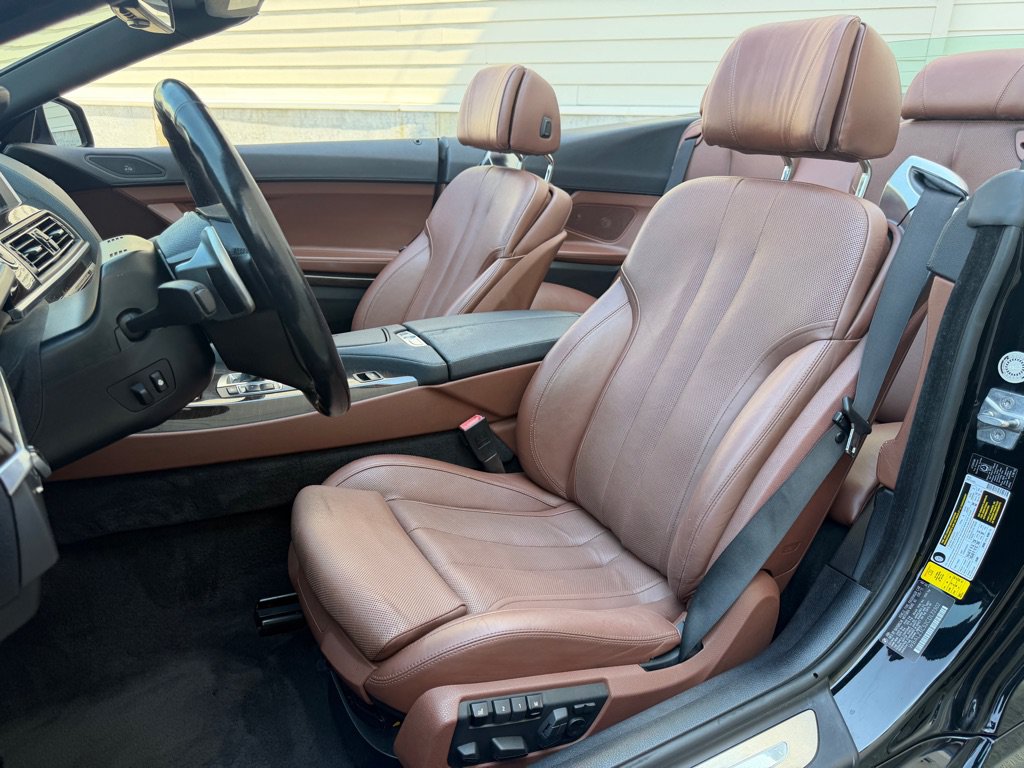 Used 2012 BMW 650i Convertible RWD image 12