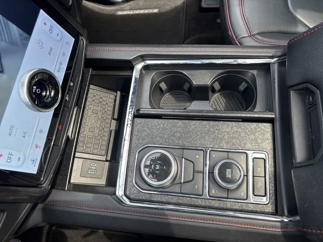 Used 2022 Ford Expedition Max Limited w/ Equipment Group 303A AWD/4WD image 29