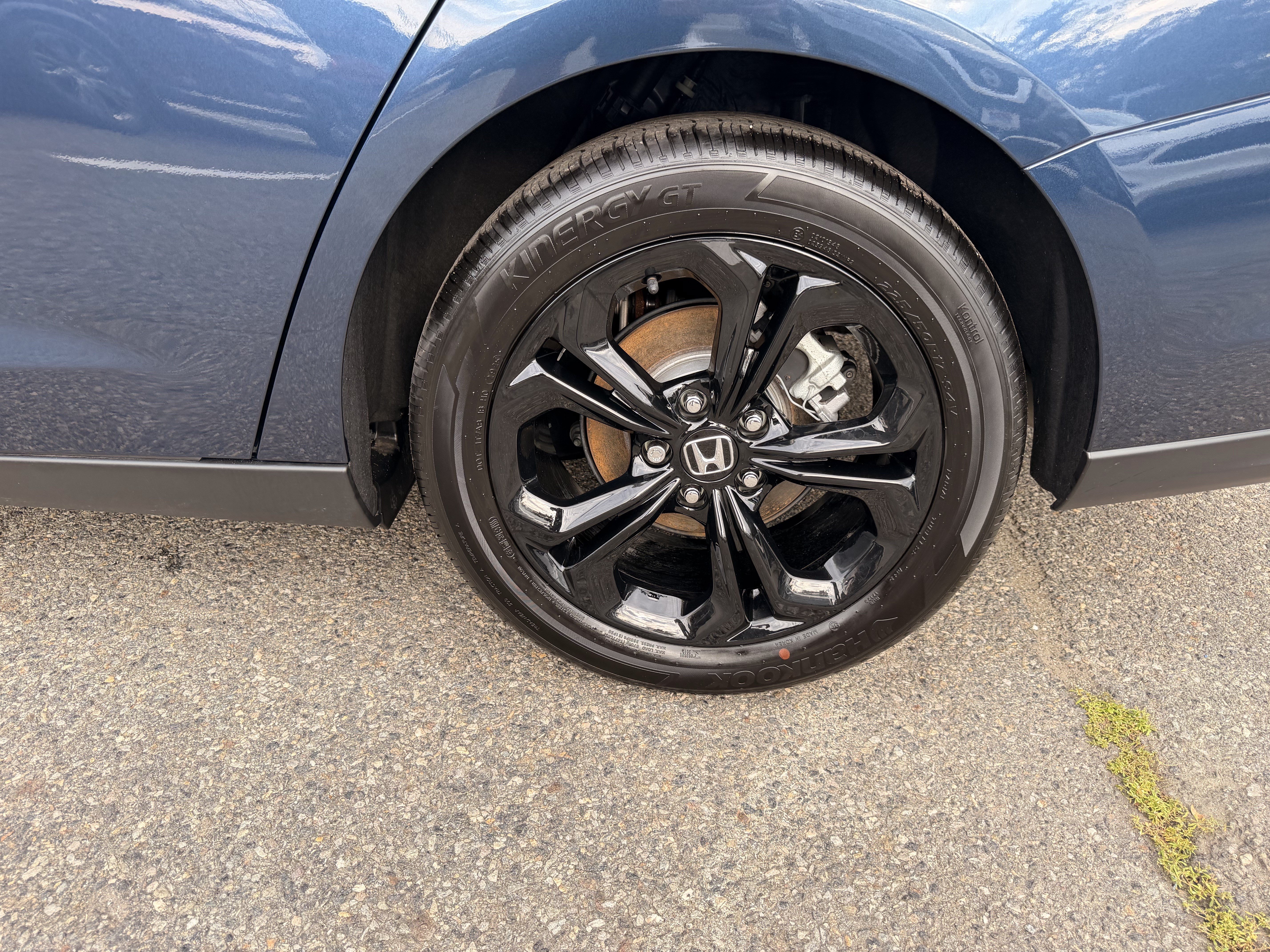 Certified 2025 Honda Accord SE image 8