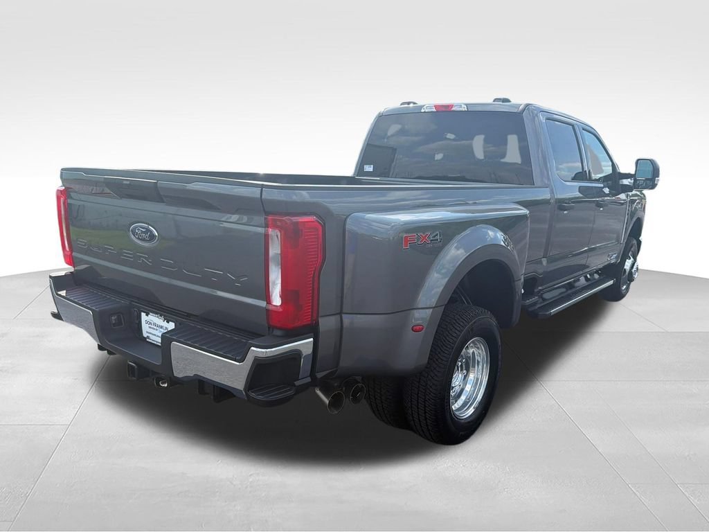 New 2026 Ford F350 XLT w/ FX4 Off-Road Package AWD/4WD image 21