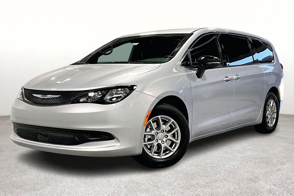 New 2026 Chrysler Voyager LX image 2