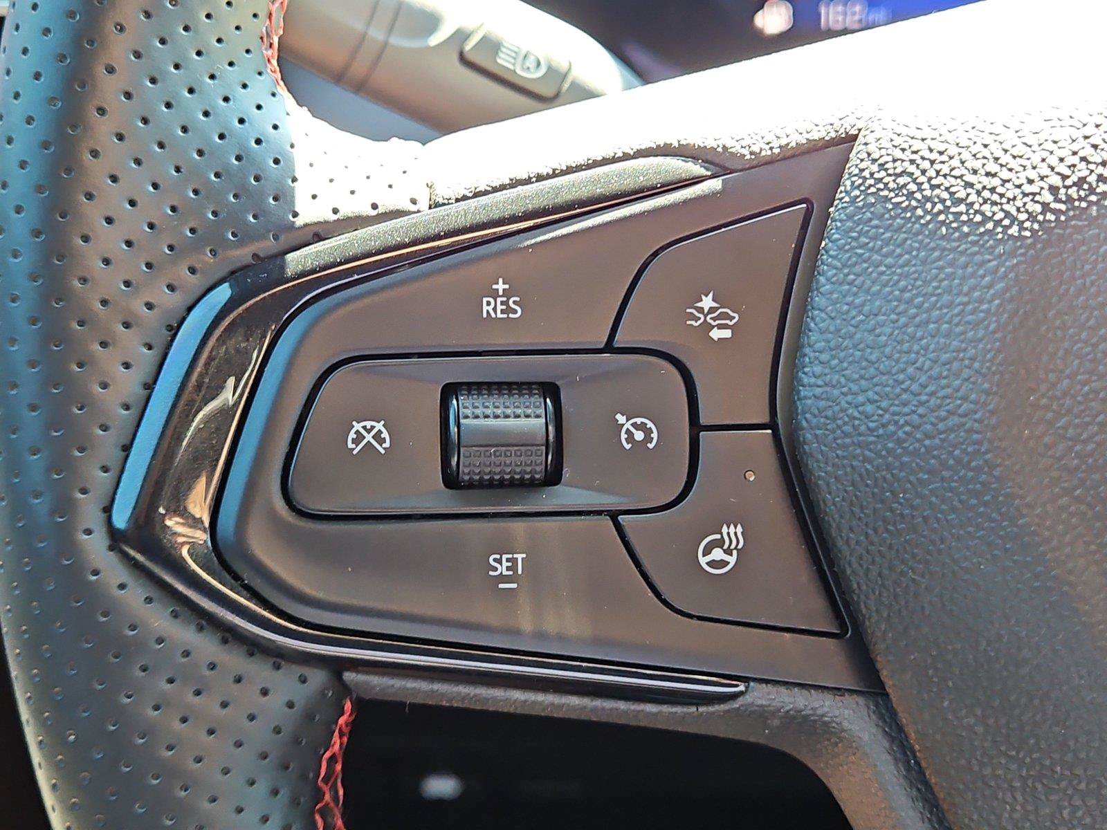 Used 2025 Chevrolet TrailBlazer RS w/ Convenience Package FWD image 22