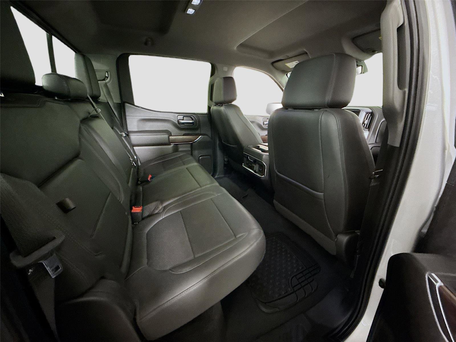 Used 2019 GMC Sierra 1500 SLT w/ SLT Premium Package AWD/4WD image 19