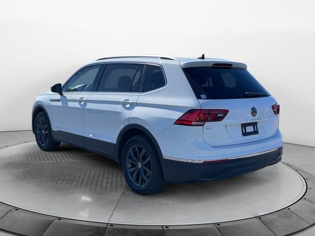 Used 2022 Volkswagen Tiguan SE image 3