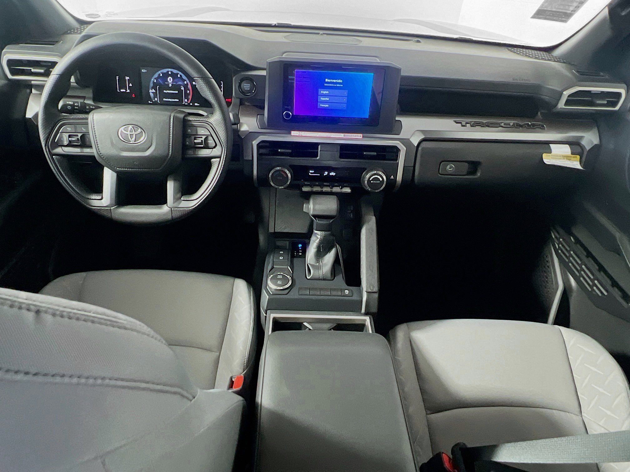 Used 2025 Toyota Tacoma SR5 RWD image 30