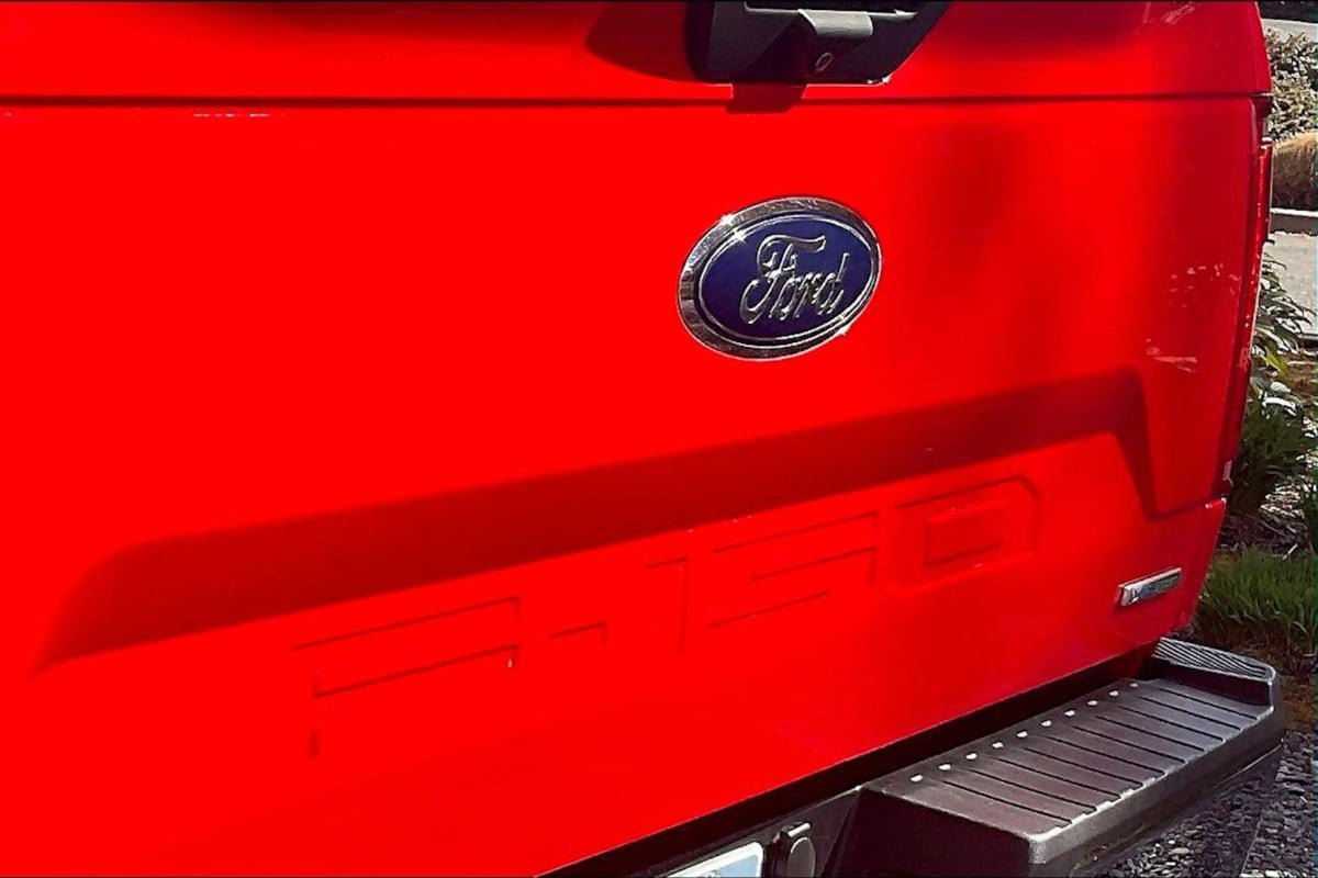 Used 2018 Ford F150 XL w/ Equipment Group 101A Mid RWD image 23