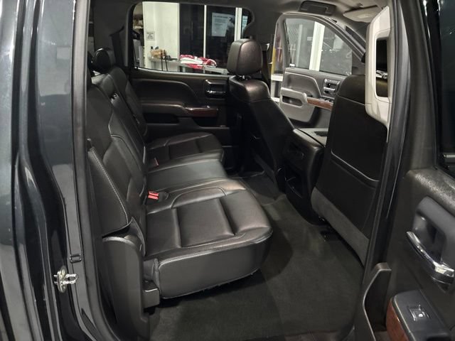 Used 2018 GMC Sierra 2500 SLT w/ Duramax Plus Package AWD/4WD image 34