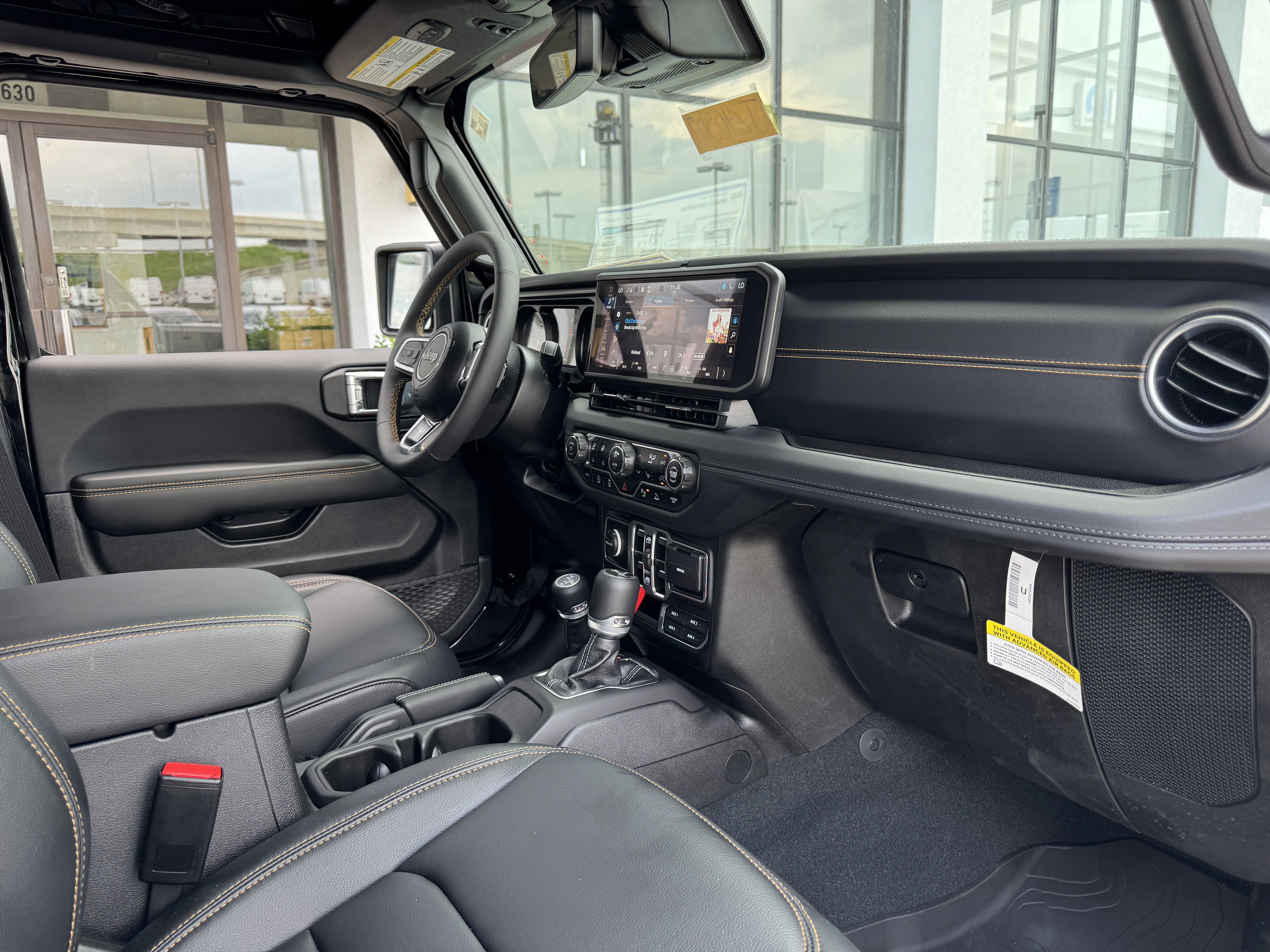 New 2024 Jeep Wrangler Sahara w/ Technology Group image 27