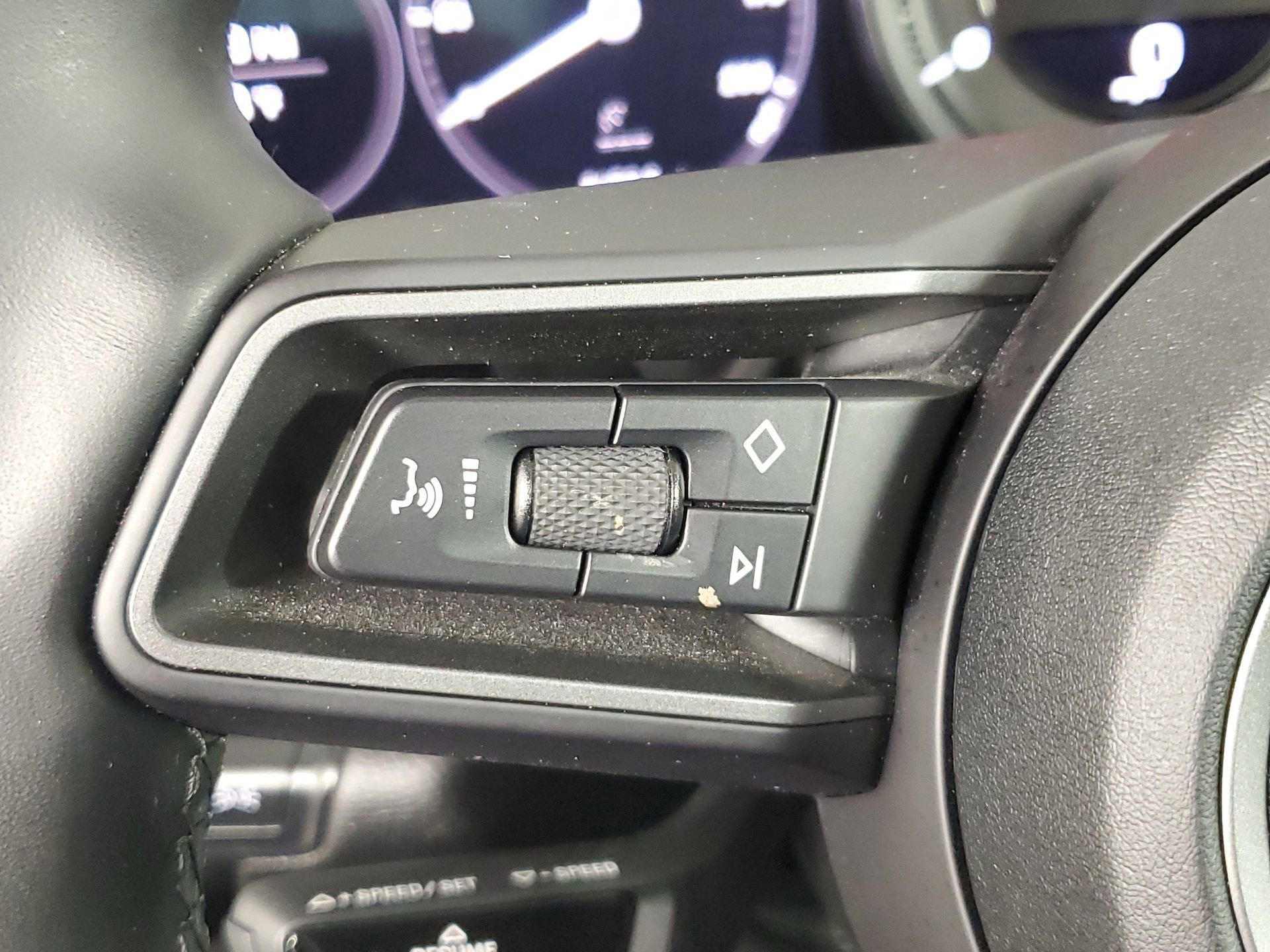 Used 2022 Porsche 911 Targa 4S image 34