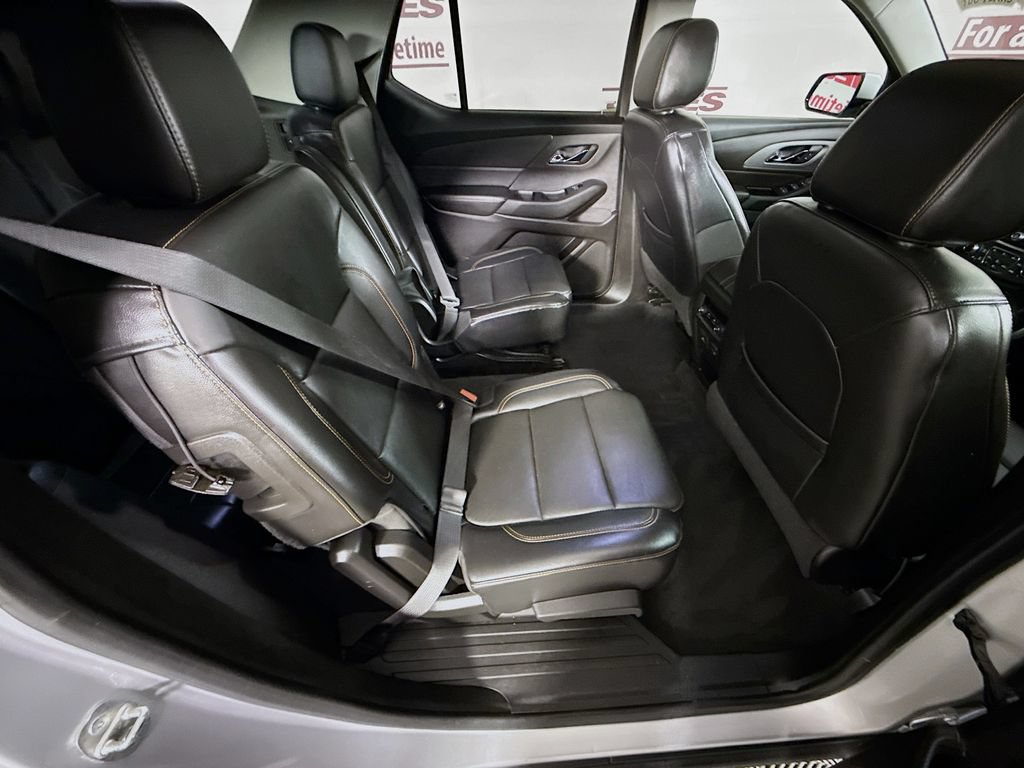 Used 2019 Chevrolet Traverse RS w/ LPO, Floor Liner Package AWD/4WD image 33