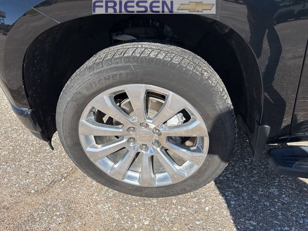 Used 2021 Chevrolet Silverado 1500 High Country w/ Technology Package image 7