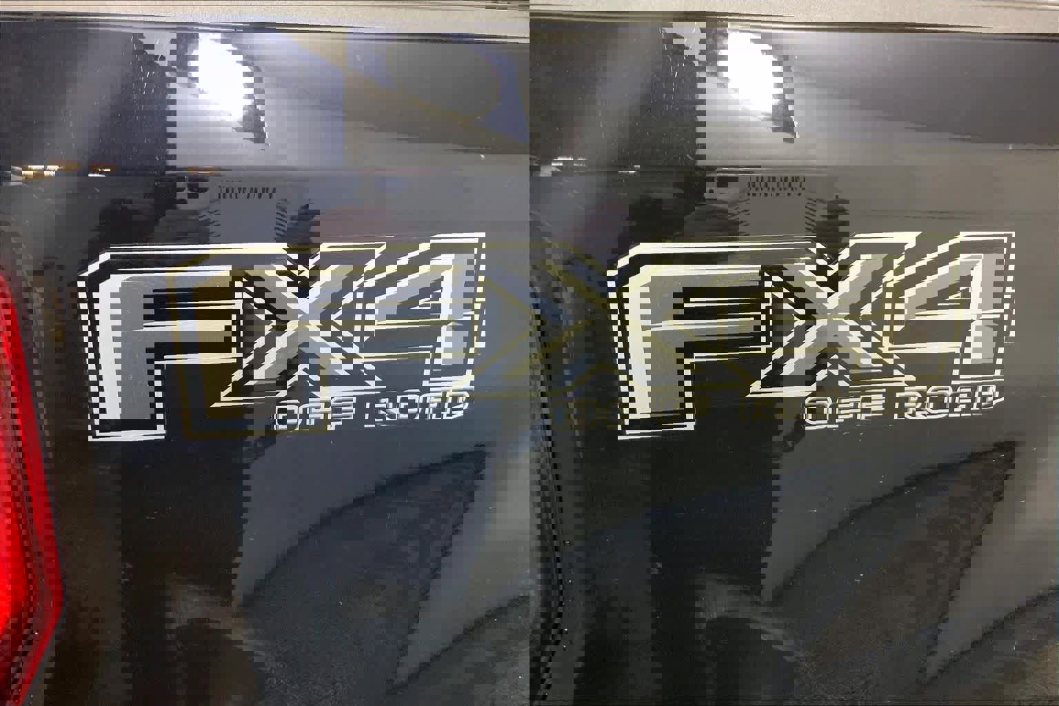 Used 2022 Ford F250 Lariat w/ Lariat Ultimate Package image 10