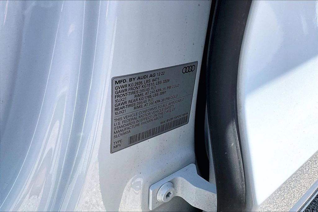 Used 2023 Audi Q8 Premium Plus w/ Premium Plus Package image 43