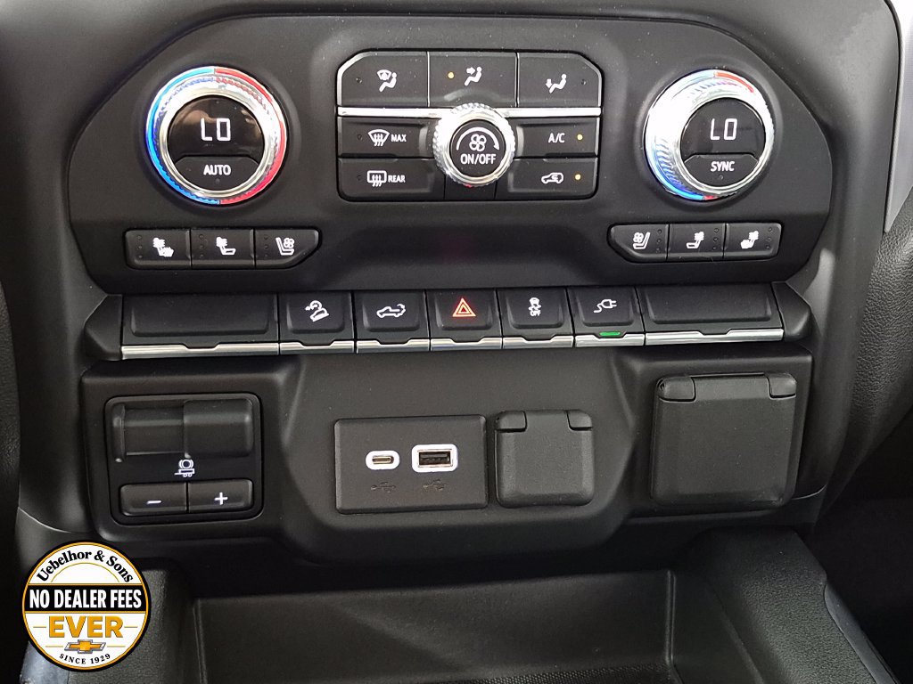 Certified 2022 GMC Sierra 1500 SLT w/ SLT Premium Package AWD/4WD image 20