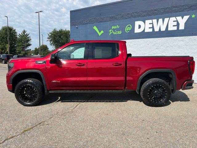 Used 2022 GMC Sierra 1500 AT4 w/ AT4 Premium Package AWD/4WD image 2
