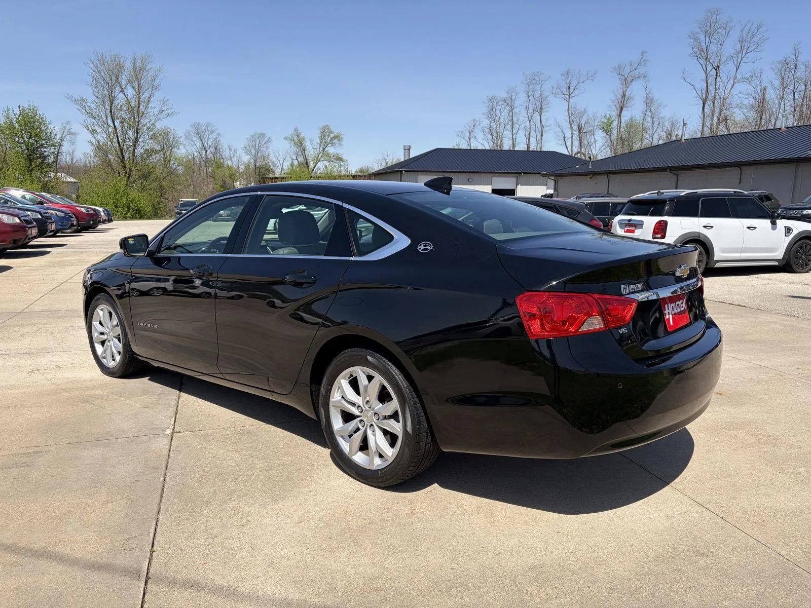 Used 2016 Chevrolet Impala LT w/ Leather Package FWD image 6