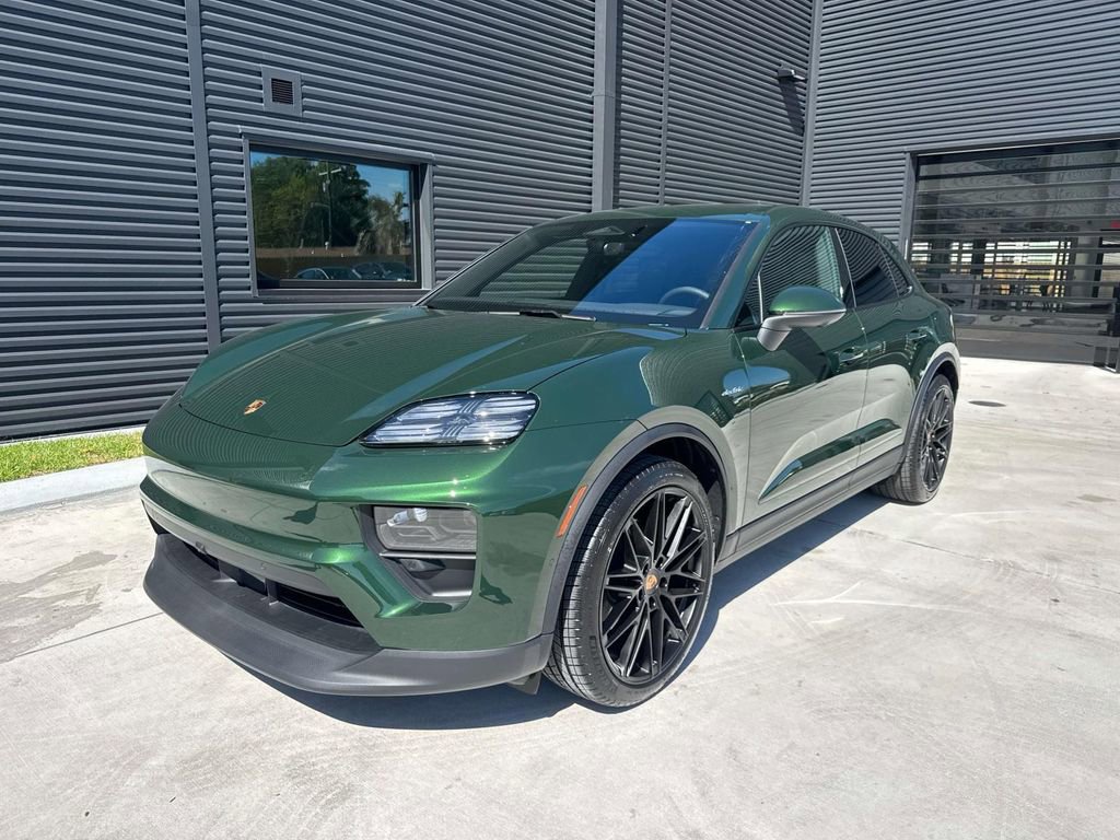 New 2026 Porsche Macan Electric image 1