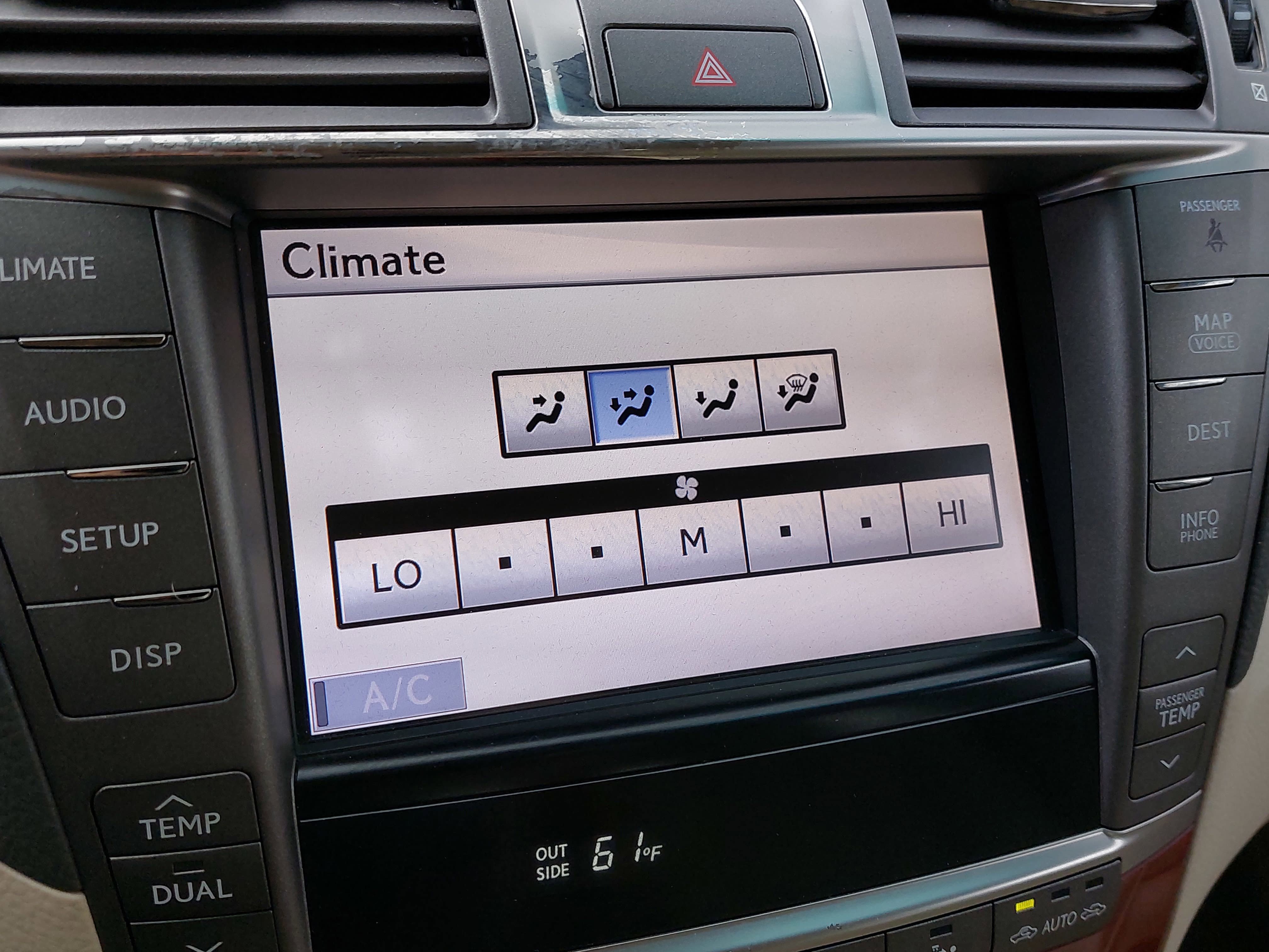 Used 2011 Lexus LS 460 w/ Luxury Value Edition RWD image 23