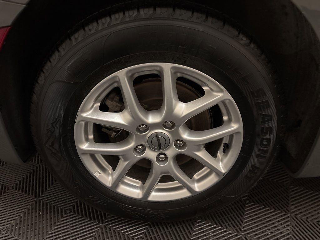 Used 2023 Chrysler Pacifica Touring-L image 23