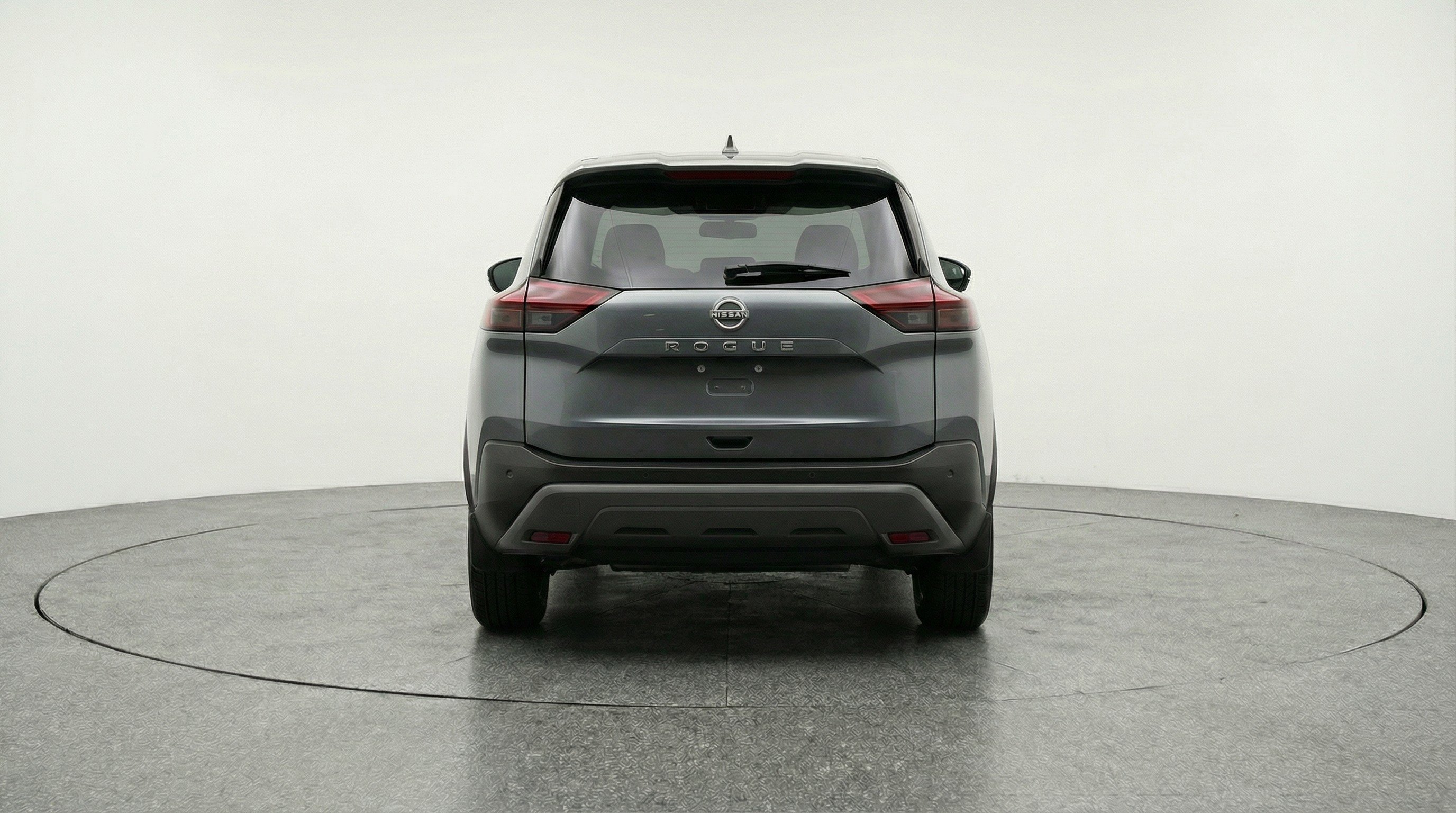 Used 2025 Nissan Rogue SV image 7