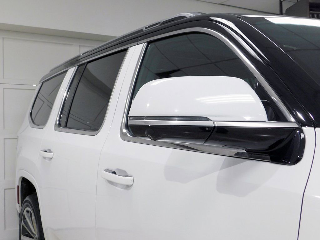 Used 2022 Jeep Grand Wagoneer Series II w/ Convenience Group III image 10