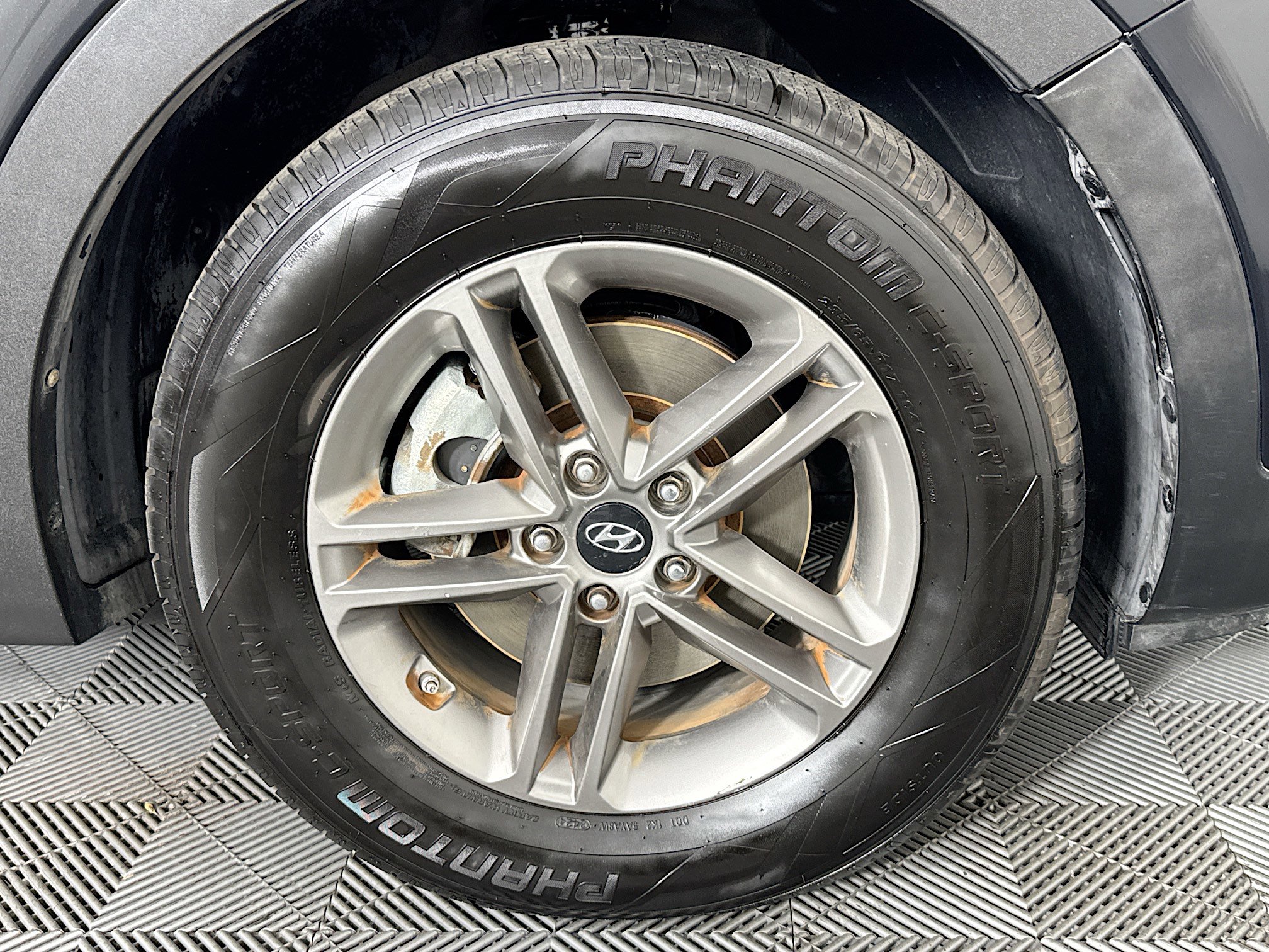 Used 2017 Hyundai Santa Fe Sport image 31