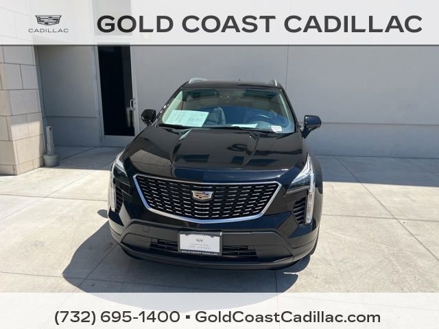 Certified 2023 Cadillac XT4 Luxury w/ Cold Weather Package AWD/4WD image 5
