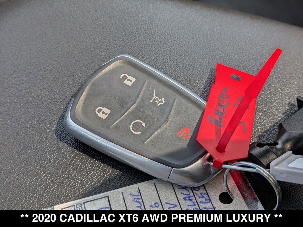 Used 2020 Cadillac XT6 Premium Luxury AWD/4WD image 32