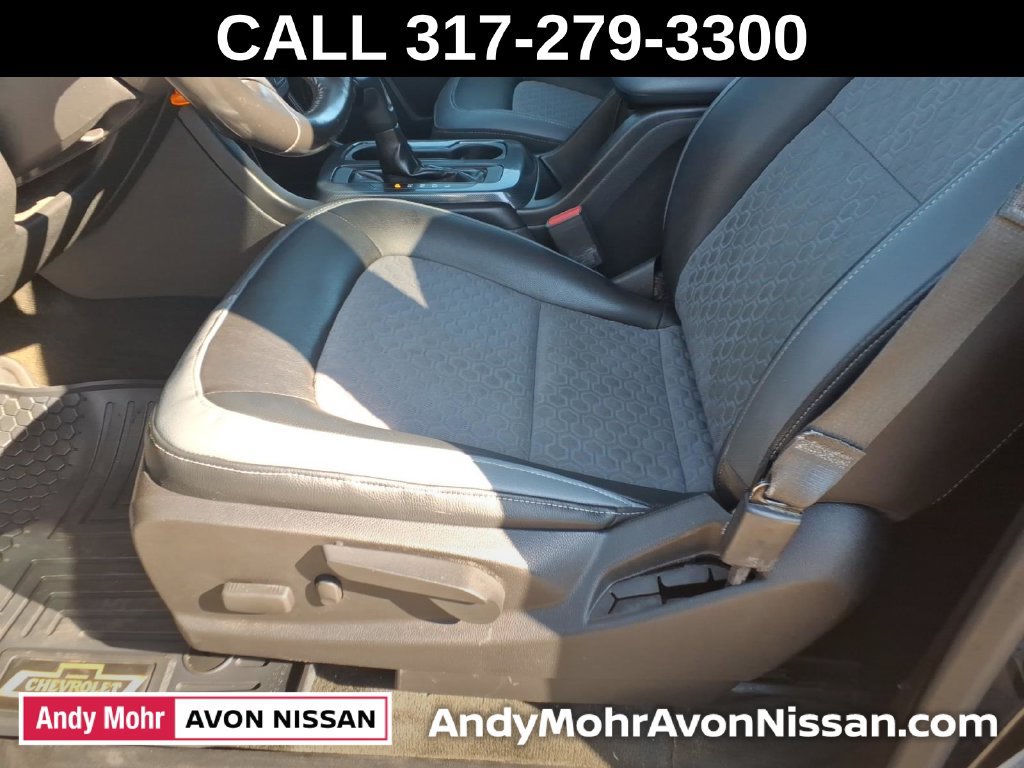 Used 2017 Chevrolet Colorado Z71 AWD/4WD image 18