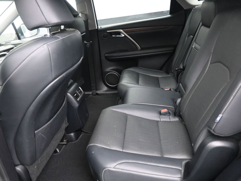 Used 2020 Lexus RX 350L Premium w/ Premium Package image 14